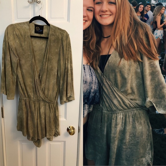 Blue Life: WILD AND FREE ROMPER - Picture 2 of 3